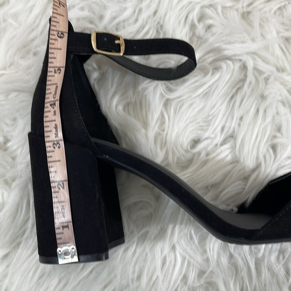 LULUS Ellarose Black Suede Ankle Strap Chunky Heels Size 8.5 NEW - Picture 14 of 16